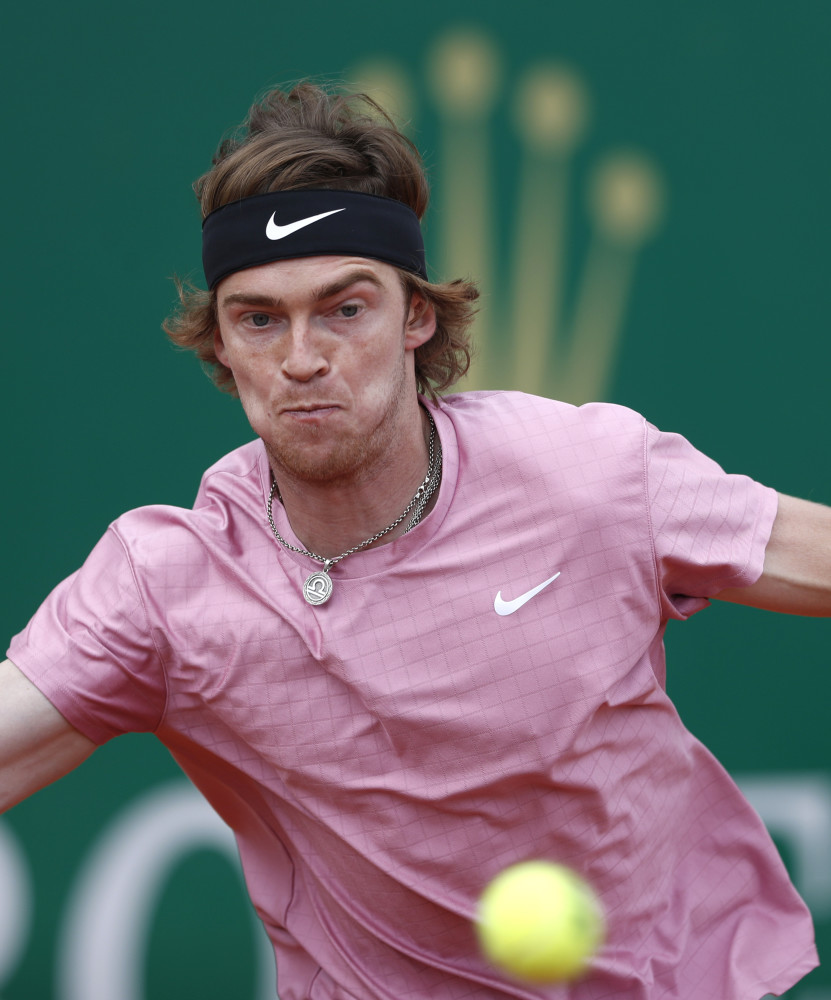 再到每一位 再到每一位